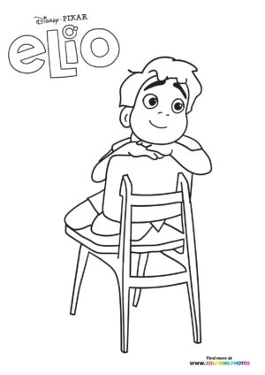 Elio on a chair